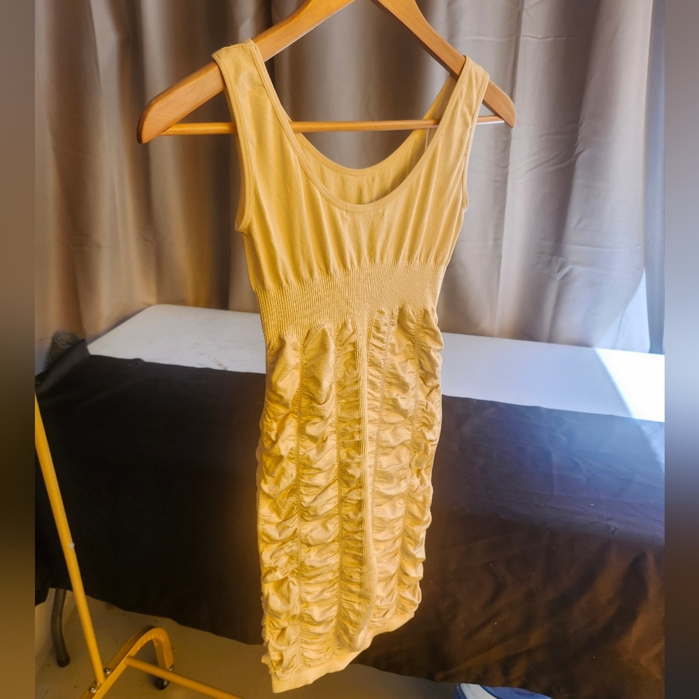 NWT KHAKI Ruched Bodycon Pencil Cleavage MINI. Sheer